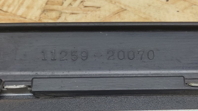 Накладка двигателя декоративная AVALON 99-05 1999 3.0 1MZFE