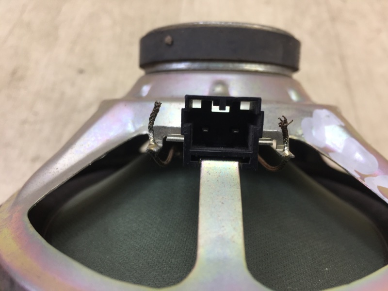 Динамик задний COMPASS 06-16 2013 MK49 2.4 ED3 Динамик задний COMPASS 06-16 2013 MK49 2.4 ED3