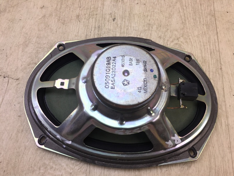 Динамик задний DODGE JOURNEY 08-20 JC 3.6 ERB