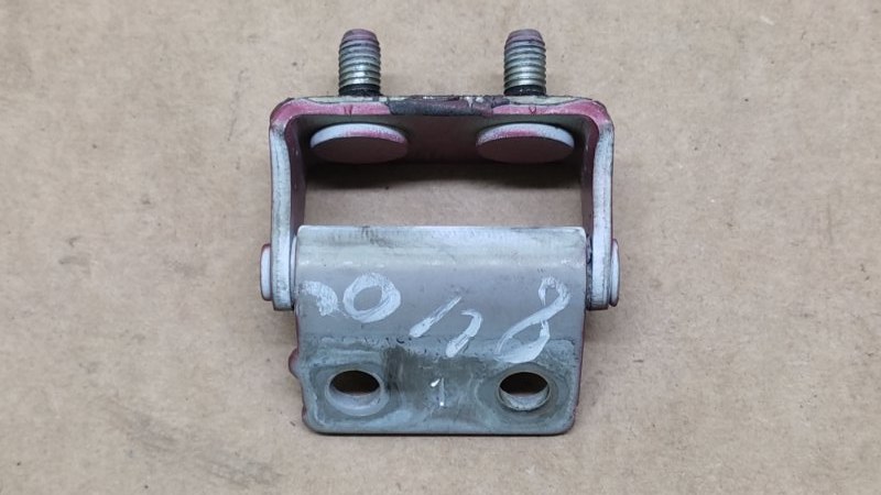 Петля крышки багажника OUTLANDER GF 12- 2016 GF8W 2.4 4J12