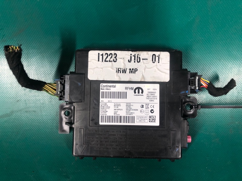 Запчасть блок управления центральным замком JEEP COMPASS 17-21 2017 2.4 ED6 68286842AD Б/У Блок управления центральным замком JEEP COMPASS 17-21 2017 2.4 ED6 68286842AD Б/У