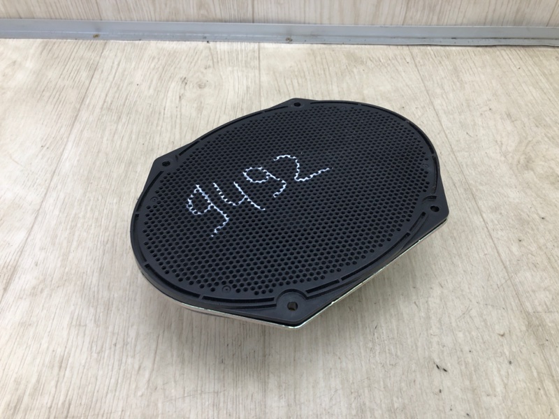 Динамик задний EDGE 06-14 2012 Внедорожник 2.0