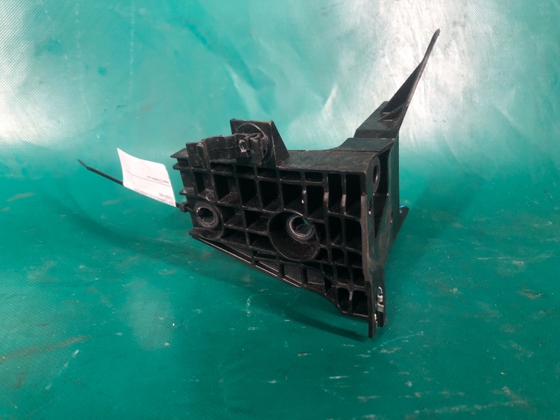 Кронштейн блока ABS COMPASS 17-21 2017 2.4 ED6 Кронштейн блока ABS COMPASS 17-21 2017 2.4 ED6