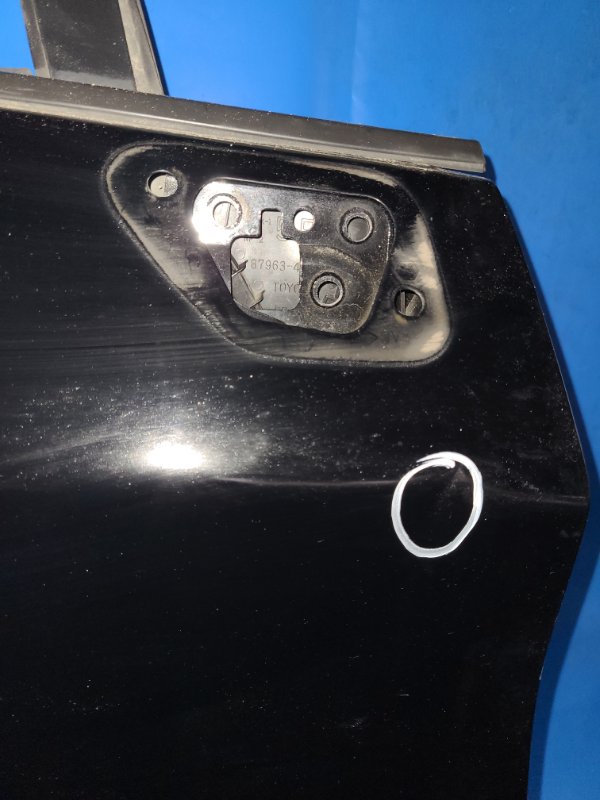 Дверь передняя правая PRIUS - 30 09-17 Дверь передняя правая PRIUS - 30 09-17