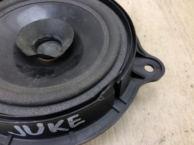 Динамик задний левый JUKE 10-19 2011 1.6 MR16DDT