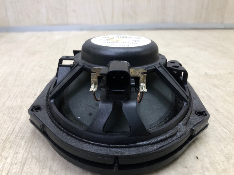 Динамик передний EDGE 06-14 2012 Внедорожник 2.0