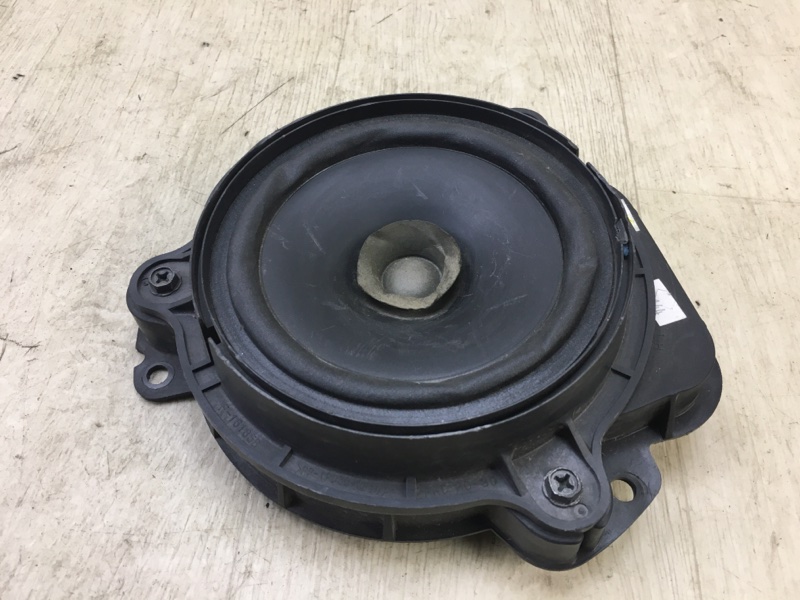 Динамик задний левый PATHFINDER R52 12-21 2018 R52 3.5 VQ35DD