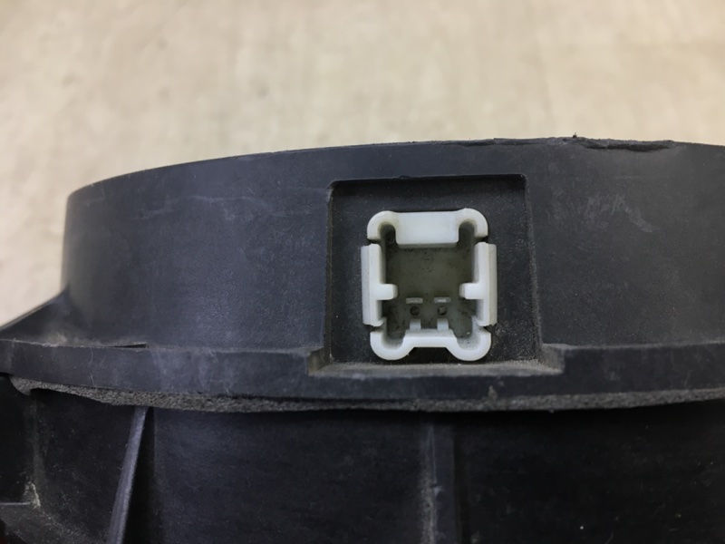 Динамик задний левый PATHFINDER R52 12-21 2018 R52 3.5 VQ35DD