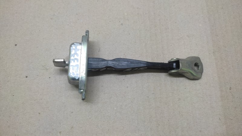 Запчасть ограничитель двери задний правый MITSUBISHI OUTLANDER GF 12- 2016 GF8W 2.4 4J12 5732A094 Б/У Ограничитель двери задний правый MITSUBISHI OUTLANDER GF 12- 2016 GF8W 2.4 4J12 5732A094 Б/У