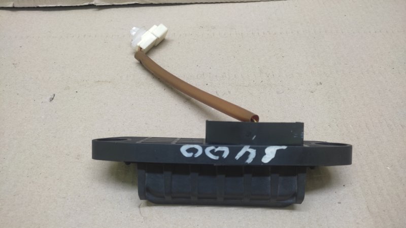 Кнопка открывания багажника наружная OUTLANDER GF 12- 2016 GF8W 2.4 4J12