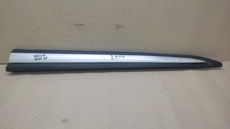 Накладка двери передняя правая MITSUBISHI OUTLANDER GF 12- 2016 GF8W 2.4 4J12 5727A484 Б/У