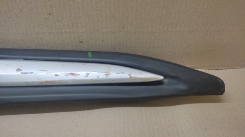 Накладка двери передняя правая OUTLANDER GF 12- 2016 GF8W 2.4 4J12