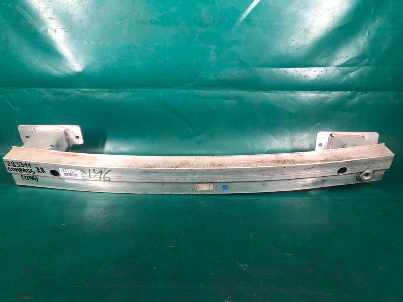 Запчасть усилитель заднего бампера JEEP COMPASS 17-21 2017 2.4 ED6 68243701AA Б/У Усилитель заднего бампера JEEP COMPASS 17-21 2017 2.4 ED6 68243701AA Б/У