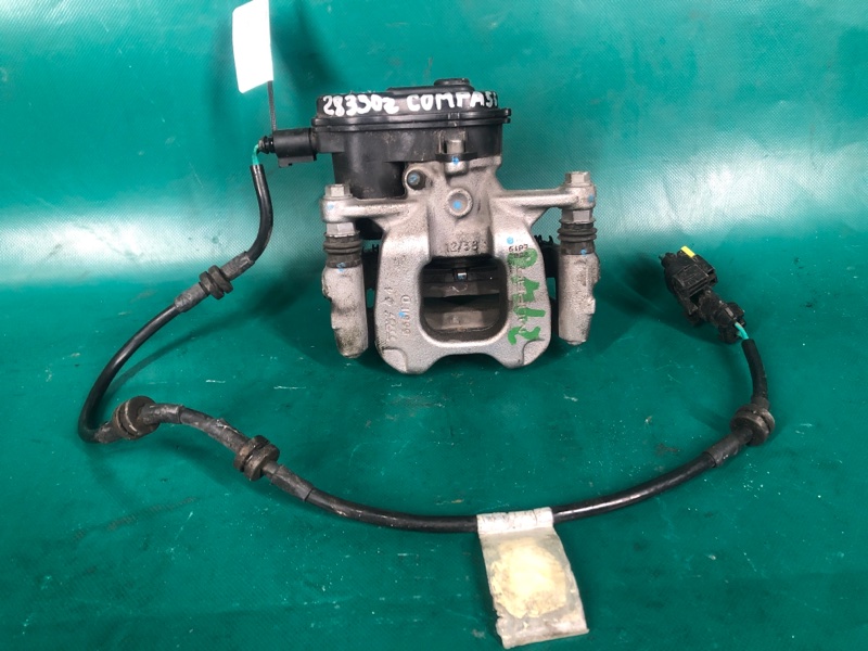 Запчасть суппорт тормозной задний правый JEEP COMPASS 17-21 2017 2.4 ED6 68338708AA Б/У Суппорт тормозной задний правый JEEP COMPASS 17-21 2017 2.4 ED6 68338708AA Б/У