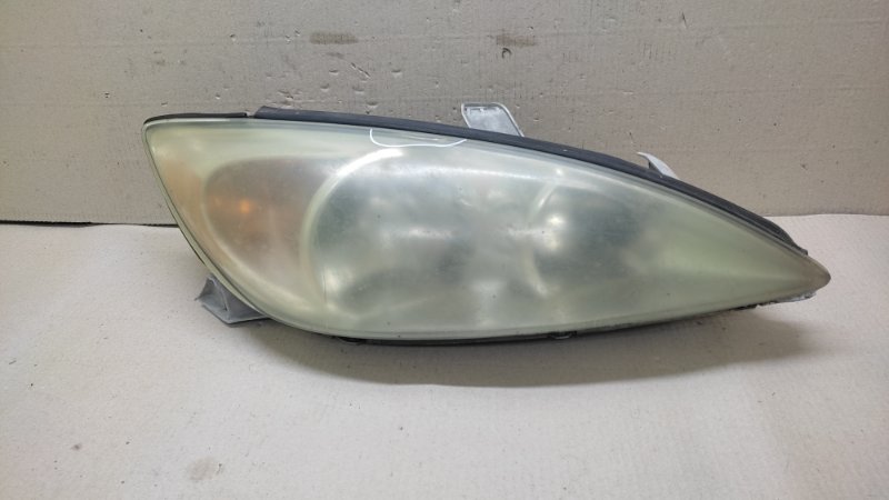 Фара правая TOYOTA CAMRY 30 02-06 81110-AA060 Б/У