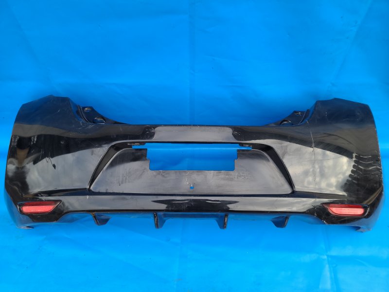 Бампер задний NISSAN LEAF 10-17 85022-3NA2H Б/У