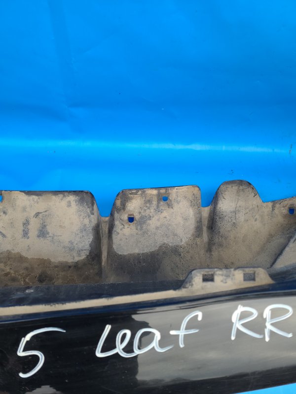 Бампер задний LEAF 10-17