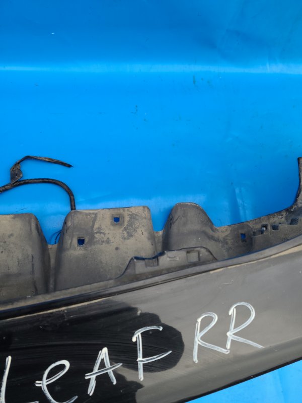 Бампер задний LEAF 10-17