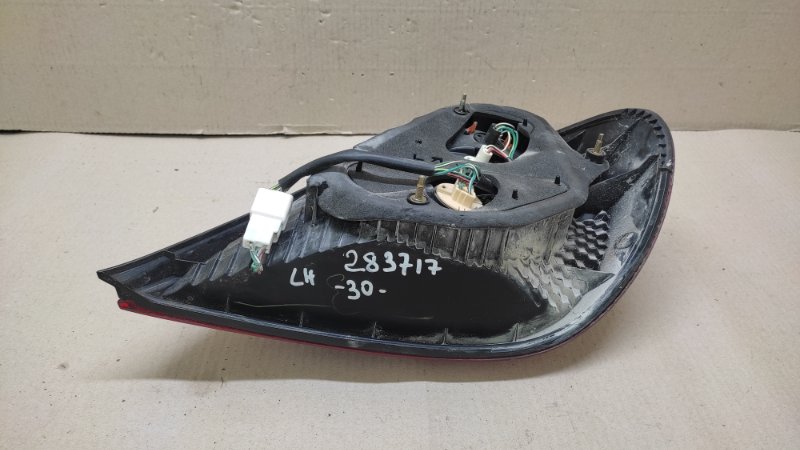 Фонарь наружный левый CAMRY 30 02-06 Фонарь наружный левый CAMRY 30 02-06