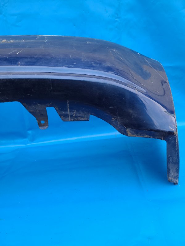 Бампер задний PRIUS - 30 09-17