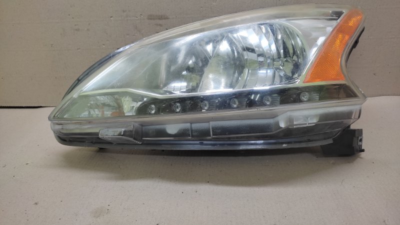 Фара левая SENTRA B17 12-21 2015 Седан 1.8 MRA8DE Фара левая SENTRA B17 12-21 2015 Седан 1.8 MRA8DE