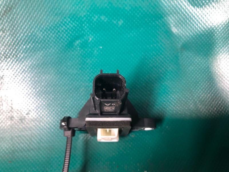 Датчик удара передний правый 3 BM 13-19 2017 2.0L 4 Датчик удара передний правый 3 BM 13-19 2017 2.0L 4