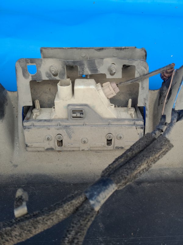 Бампер задний LEAF 10-17