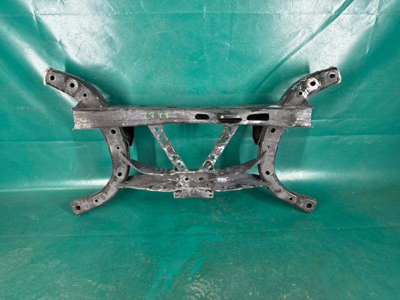 Балка задней подвески MAZDA 3 BM 13-19 2017 2.0L 4 BJS7-28-80XA Б/У