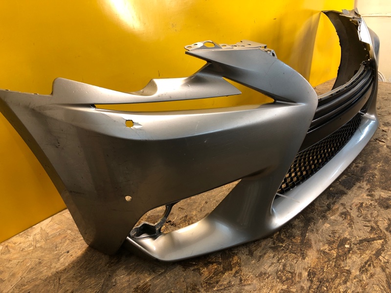 Бампер передний LEXUS IS250/350 13-20