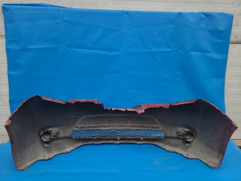 Бампер передний передний LEAF 10-17