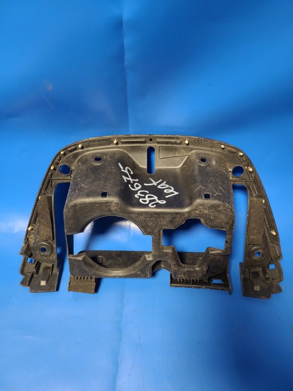 Зарядное гнездо (розетка) LEAF 10-17