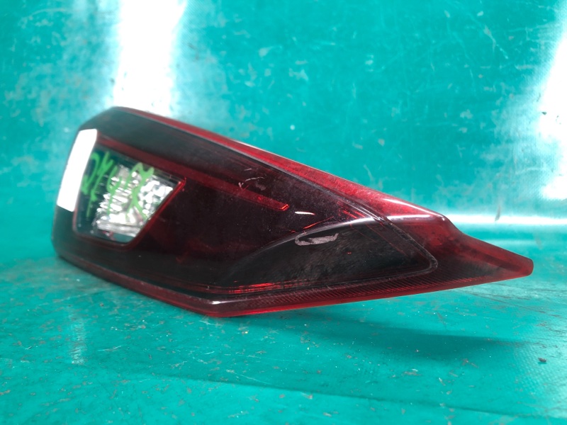 Фонарь внутренний левый 3 BM 13-19 2017 2.0L 4 Фонарь внутренний левый 3 BM 13-19 2017 2.0L 4