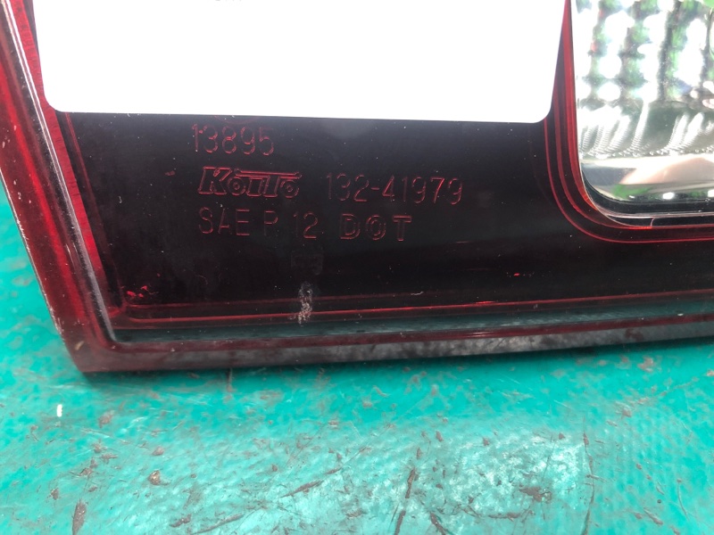 Фонарь внутренний левый 3 BM 13-19 2017 2.0L 4 Фонарь внутренний левый 3 BM 13-19 2017 2.0L 4