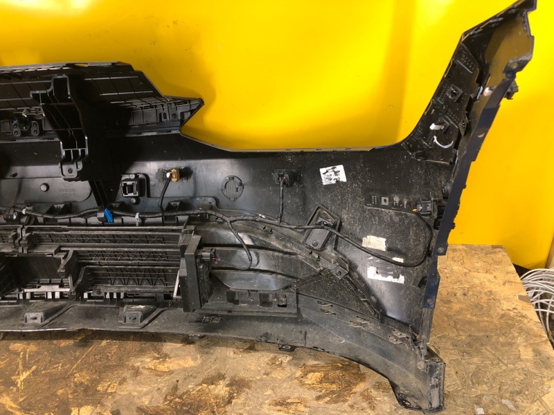 Бампер передний EV6 21-