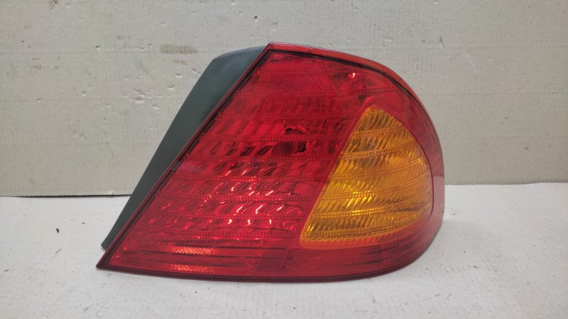 Фонарь наружный правый TOYOTA AVALON 99-05 2000 3.0 1MZFE 81550-AC050 Б/У