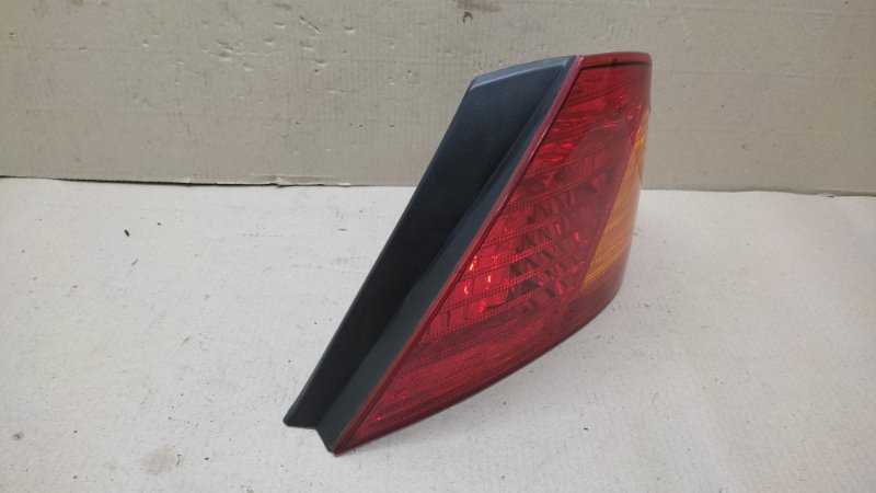 Фонарь наружный правый TOYOTA AVALON 99-05 3.0 1MZFE