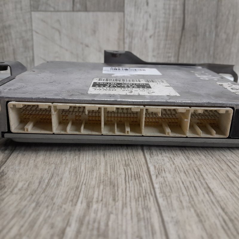 Блок управления двигателем LEXUS GX470 02-09 4.7 2UZ-FE