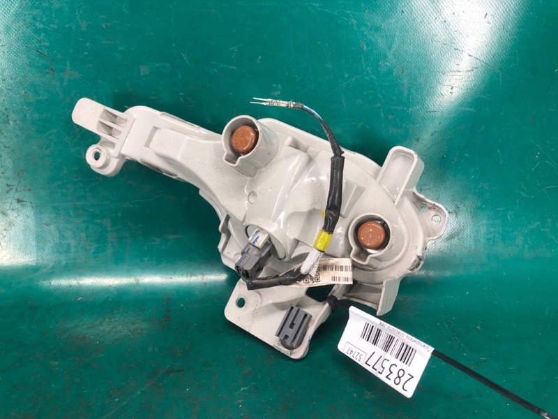 Повторитель поворота в бампер левый 3 BM 13-19 2017 2.0L 4