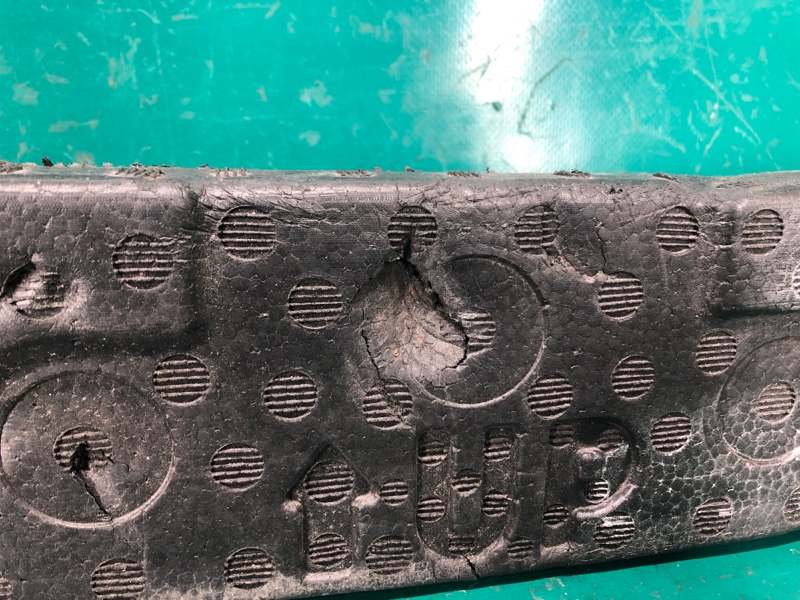 Наполнитель бампера задний MAZDA 3 BM 13-19 2.0L 4