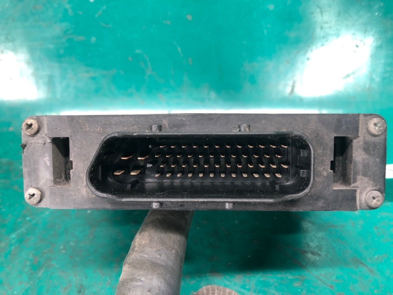 Блок управления АКПП VOLKSWAGEN PASSAT B7 11-15 CBTA 2.5L