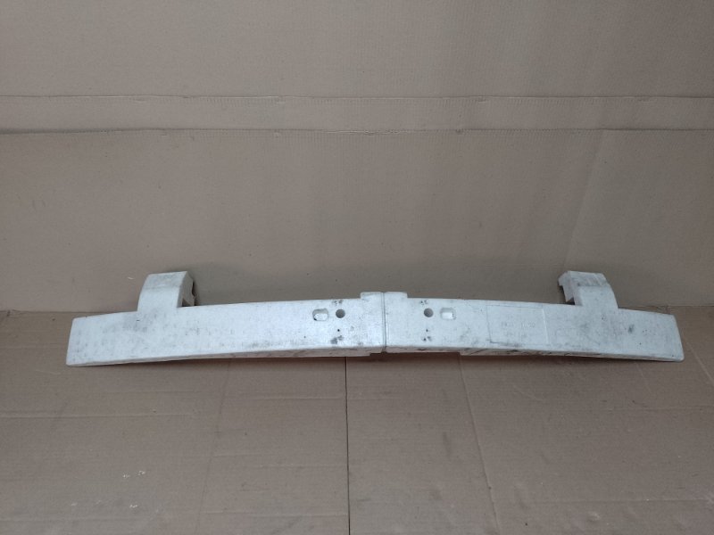 Наполнитель бампера передний INFINITI M35/M45 04-10 2004 3.5 VQ35DE 62090-EH100 Б/У