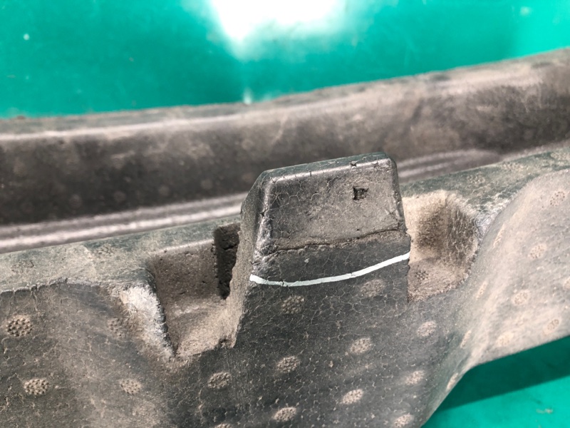 Наполнитель бампера задний PASSAT B7 11-15 11/2011 CBTA 2.5L