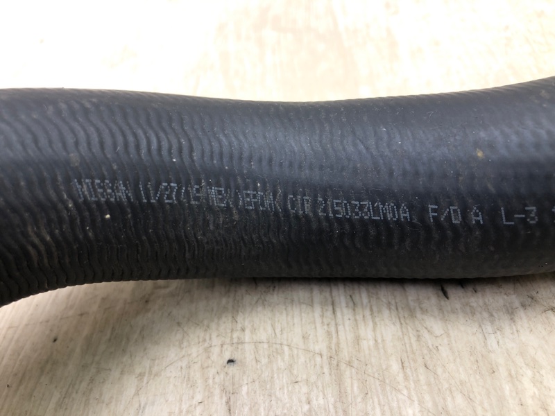 Патрубок системы охлаждения NV200 USA 13-