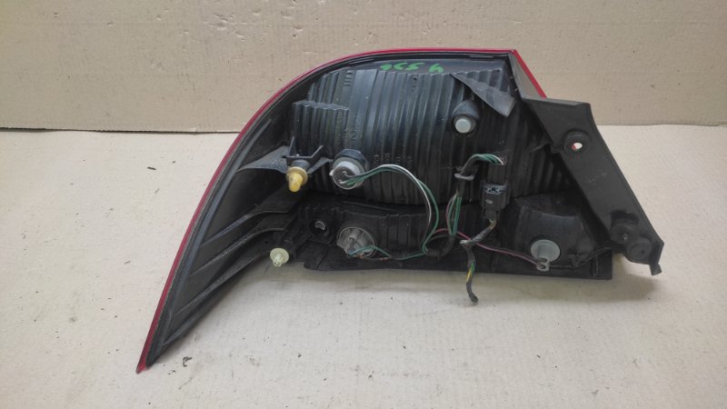 Фонарь наружный правый LANCER 4/5/6/7/8 88-02