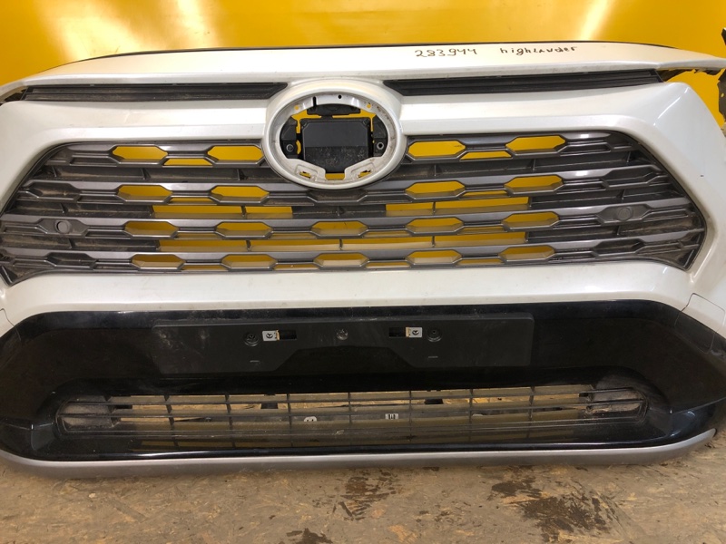 Бампер передний RAV4 18- Бампер передний RAV4 18-