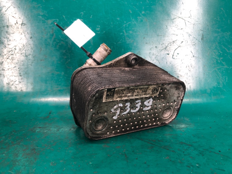 Теплообменник двигателя VOLKSWAGEN PASSAT B7 11-15 11/2011 CBTA 2.5L 07K 117 021 C Б/У