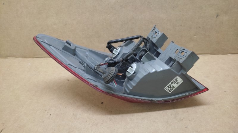 Фонарь наружный правый RDX 12-19 Фонарь наружный правый RDX 12-19