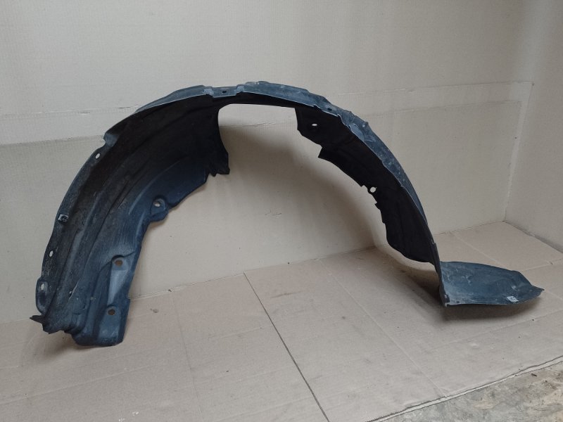 Подкрылок передний правый 5 CR 05-10 2008 Минивен 2.3 Подкрылок передний правый 5 CR 05-10 2008 Минивен 2.3