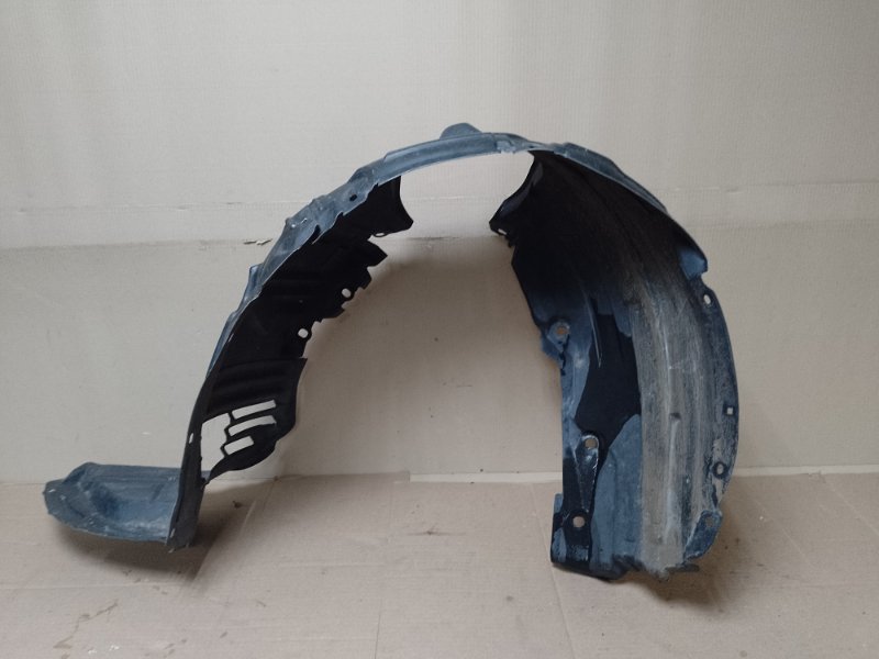 Подкрылок передний левый 5 CR 05-10 2008 Минивен 2.3 Подкрылок передний левый 5 CR 05-10 2008 Минивен 2.3