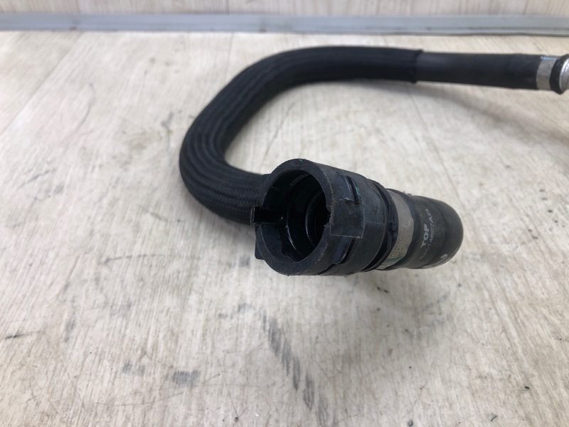 Патрубок системы охлаждения CHEROKEE 14- 2017 KL 2.4 ED6 Патрубок системы охлаждения CHEROKEE 14- 2017 KL 2.4 ED6